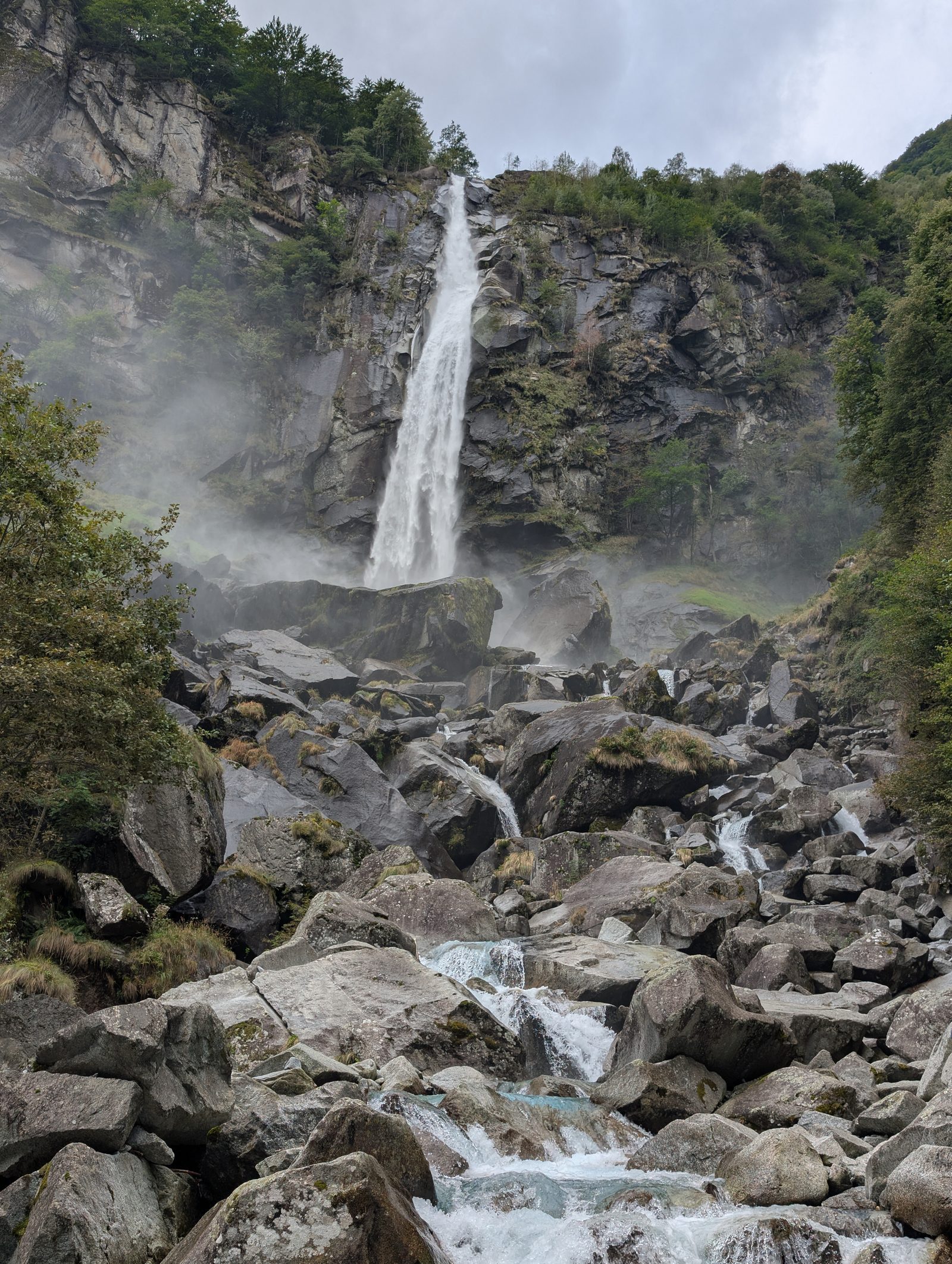 Cascade de Foroglio